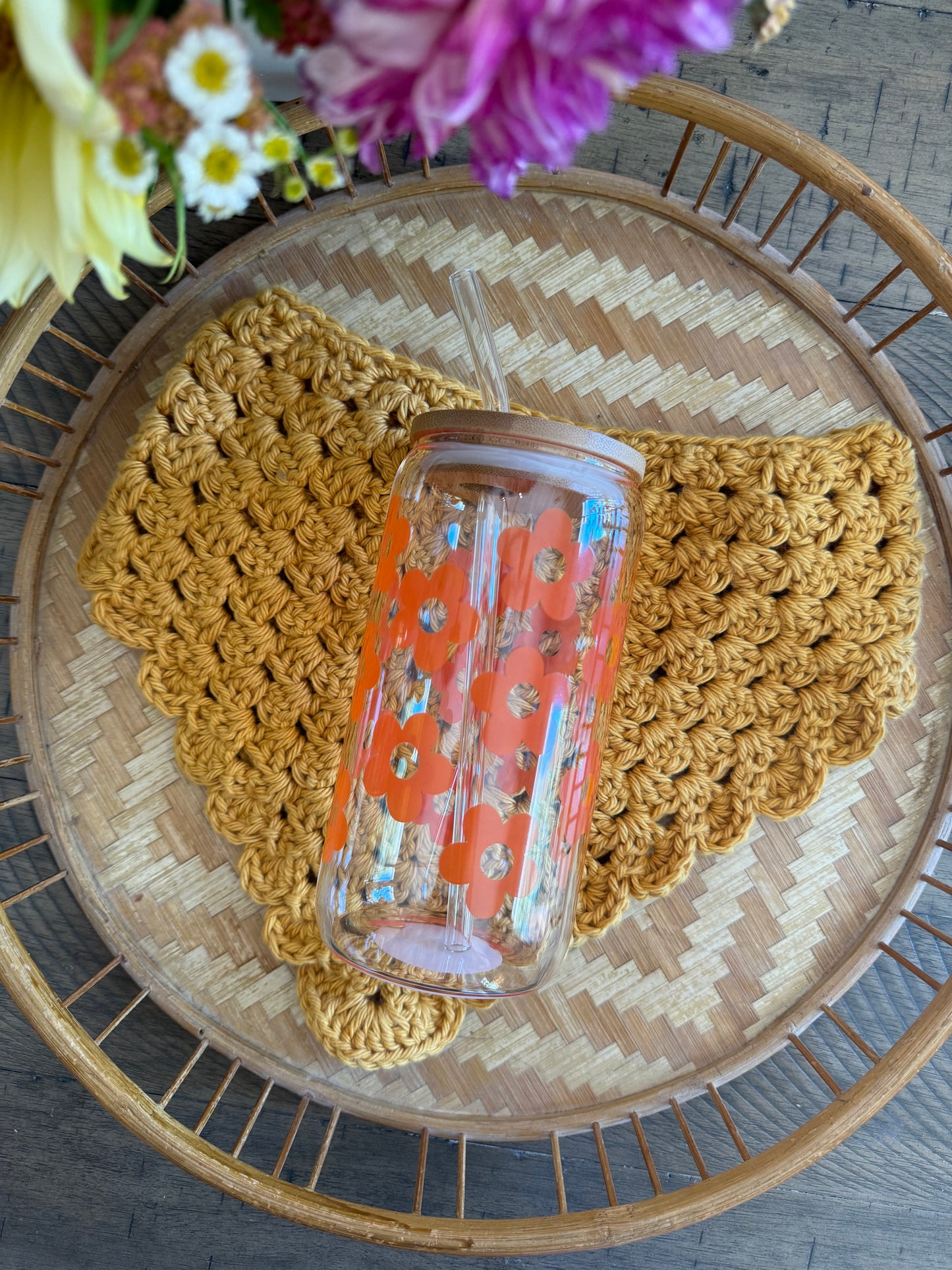 Daisy Glass Drinking Cup