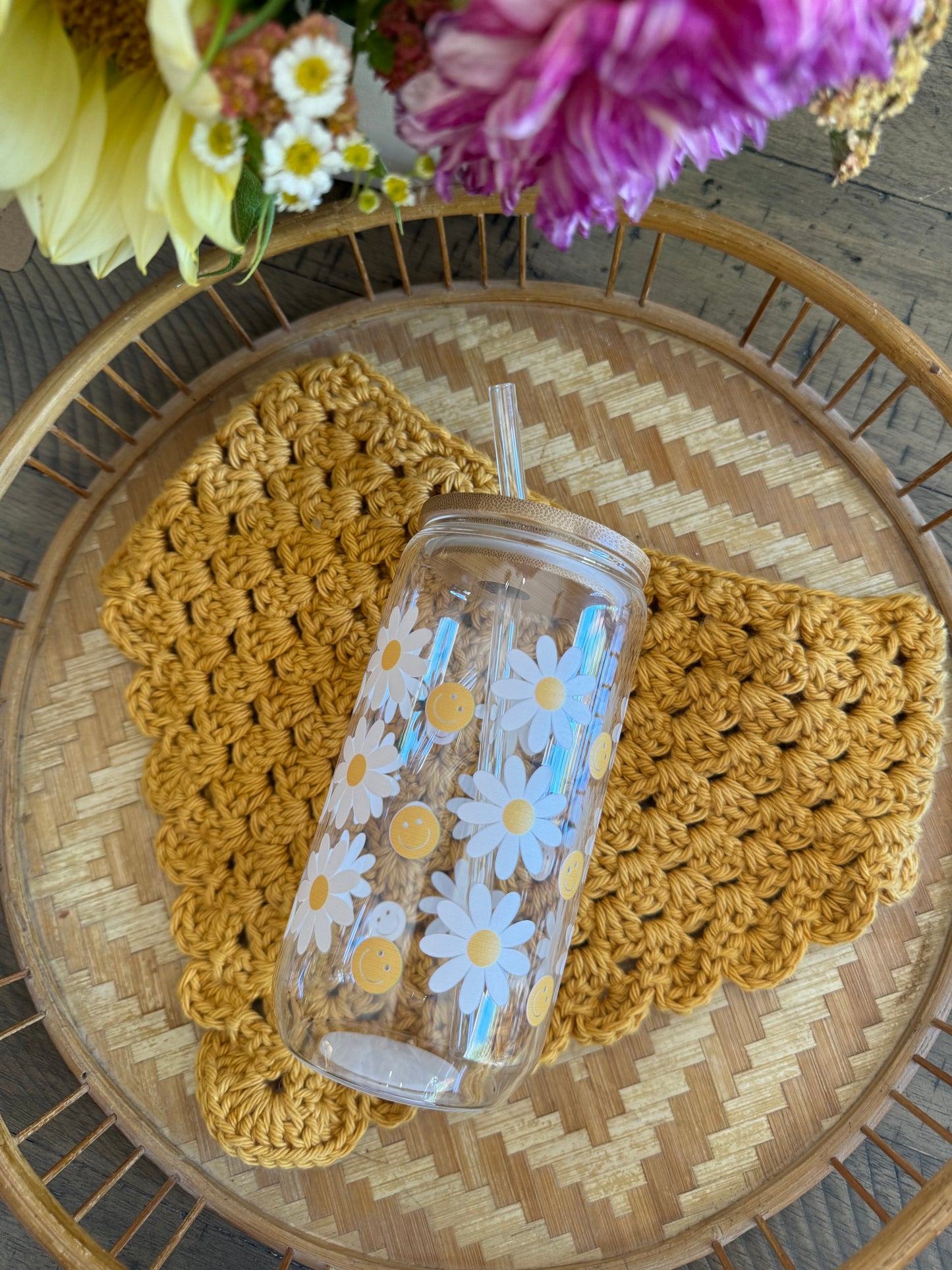 Daisy Glass Drinking Cup